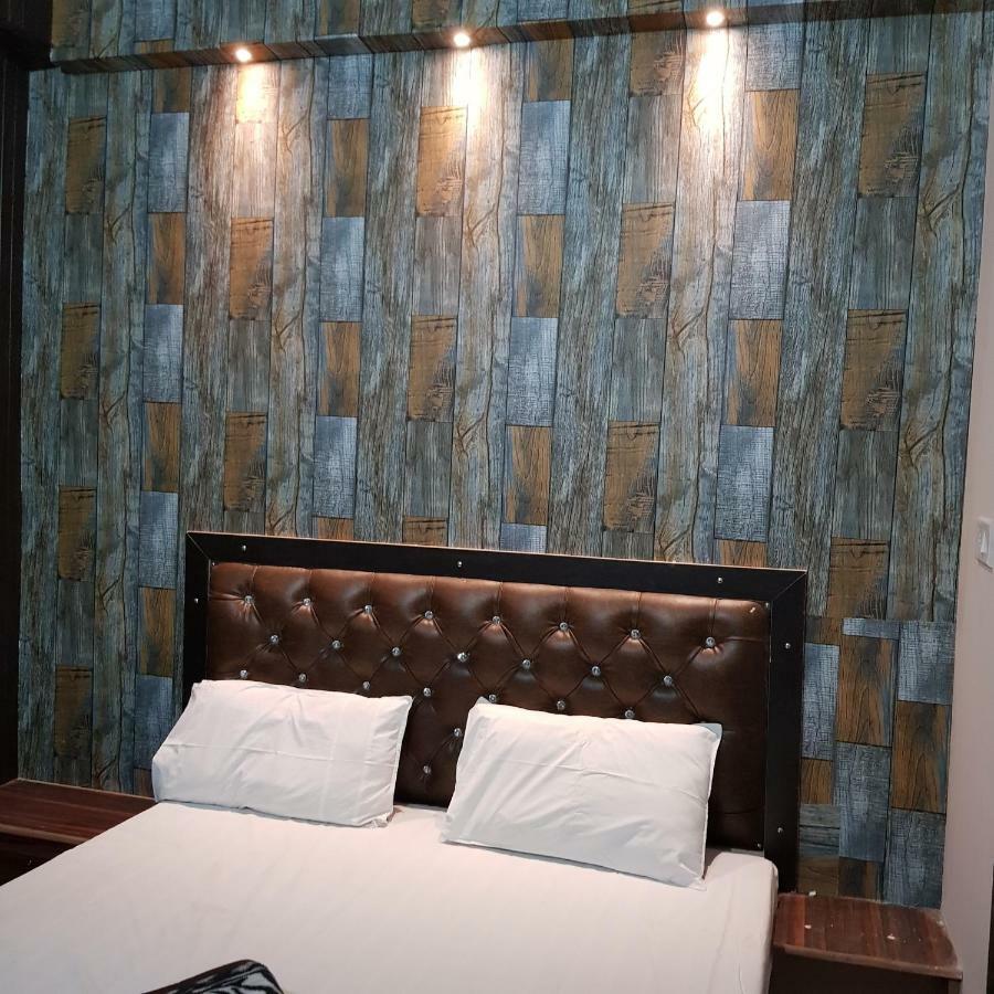 Hotel Varanasi Ganges Buitenkant foto
