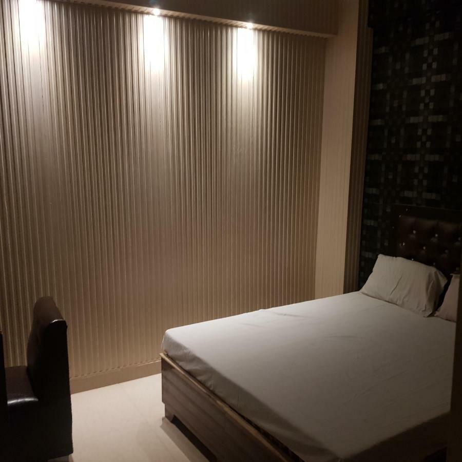 Hotel Varanasi Ganges Buitenkant foto