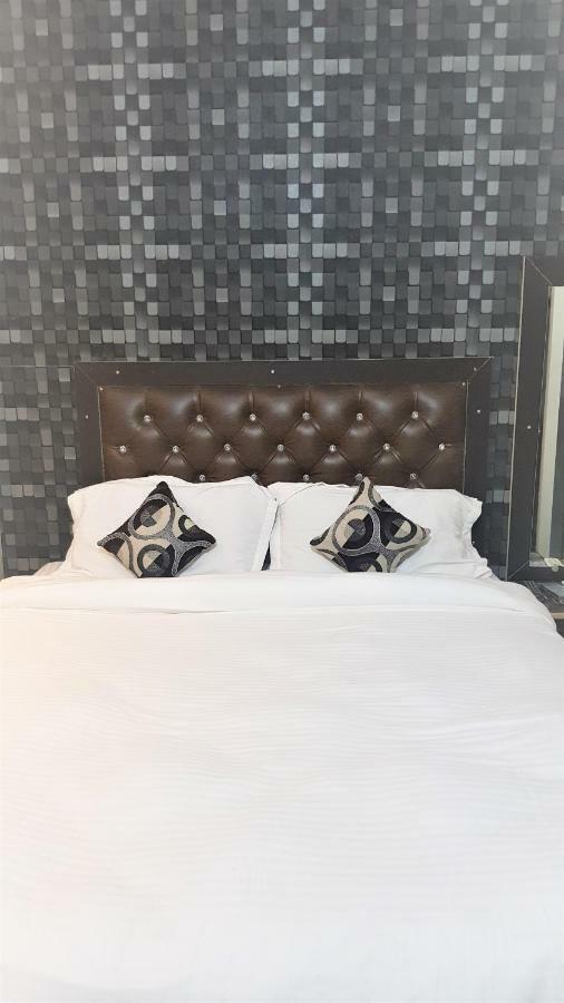Hotel Varanasi Ganges Buitenkant foto
